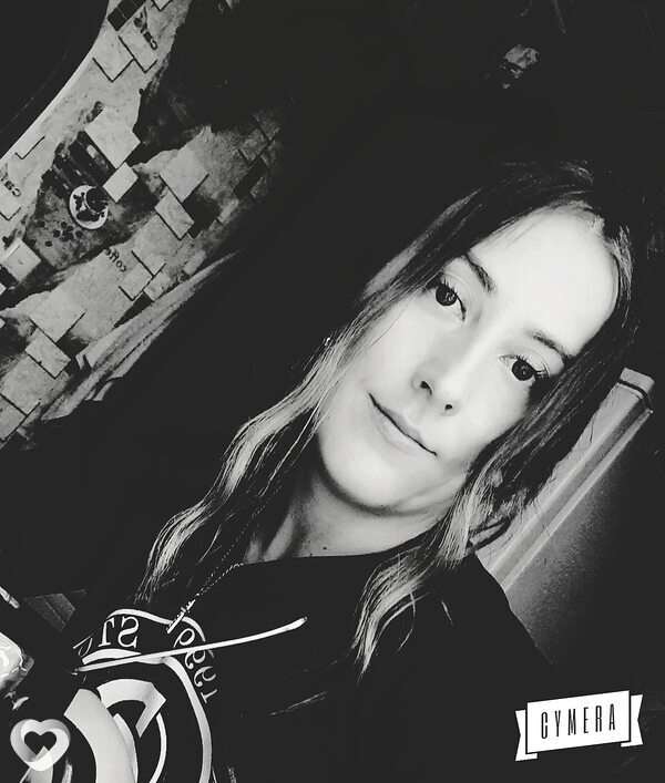 Мила