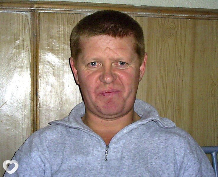 Артём