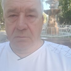 Никон