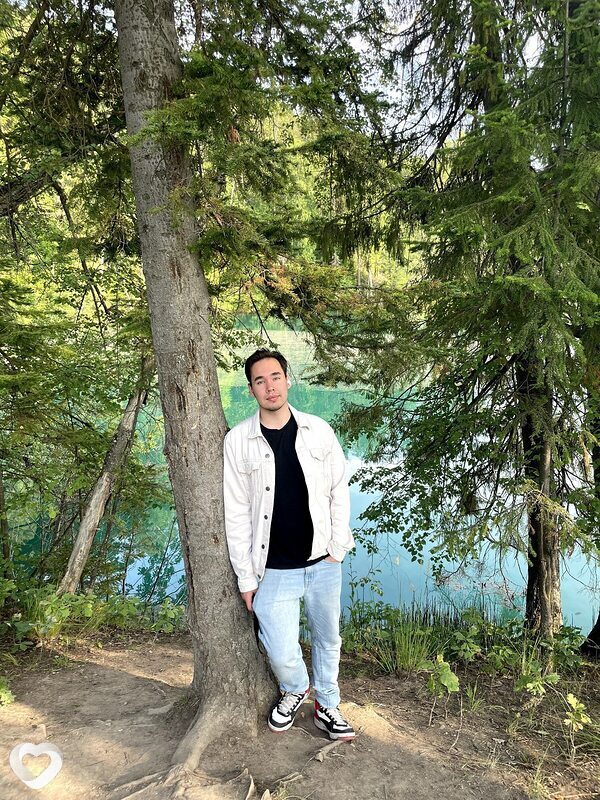 Свят