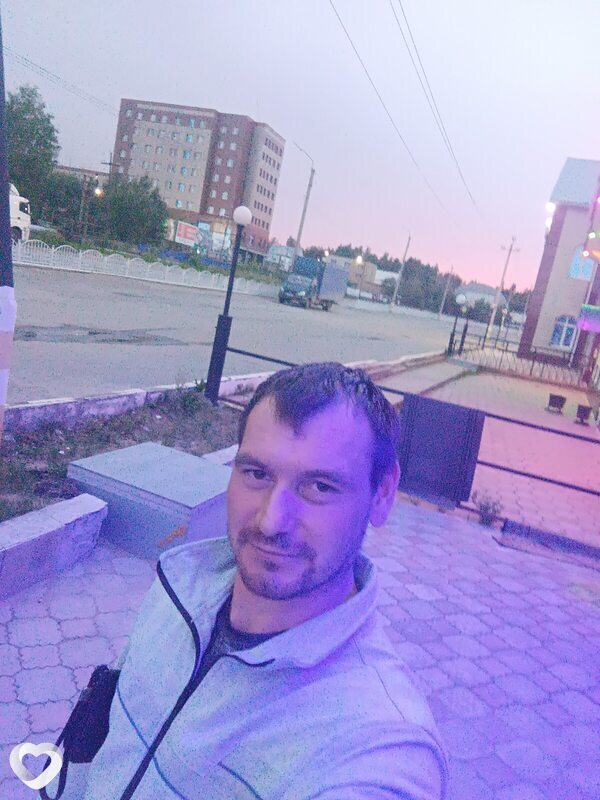 Толя