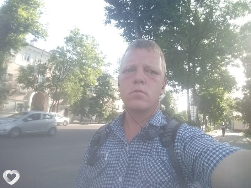 Толя