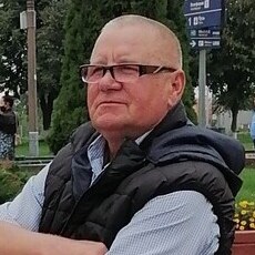 Валя