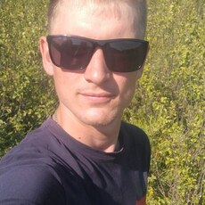 Артём