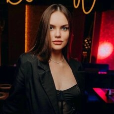 Полина