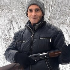 Артём