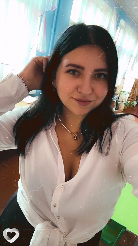 Полина