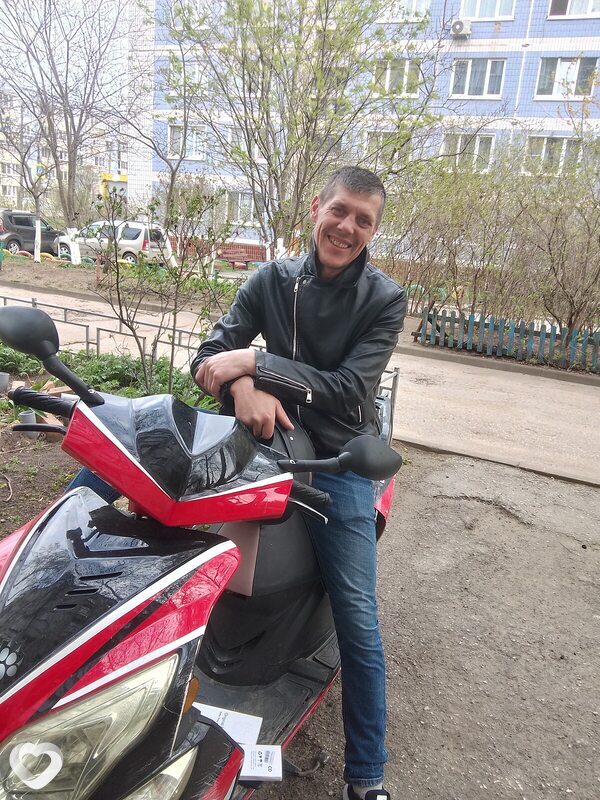 Артём