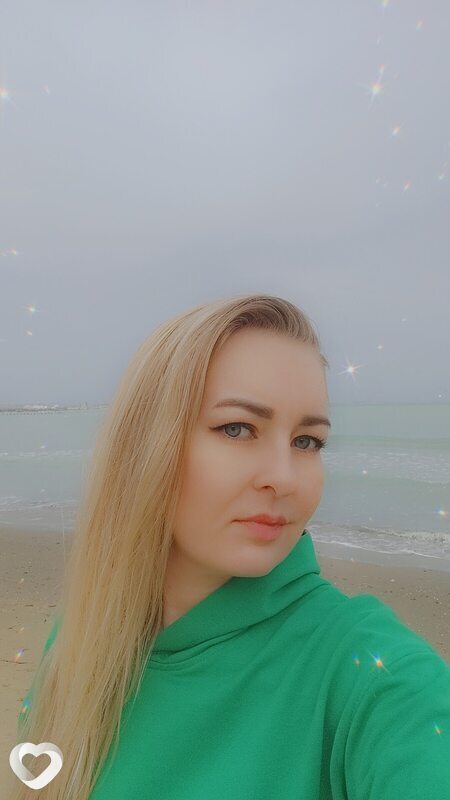 Яна