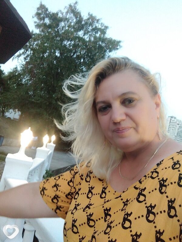 Яна