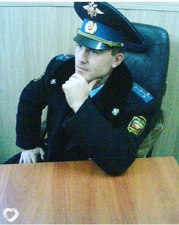 Толя